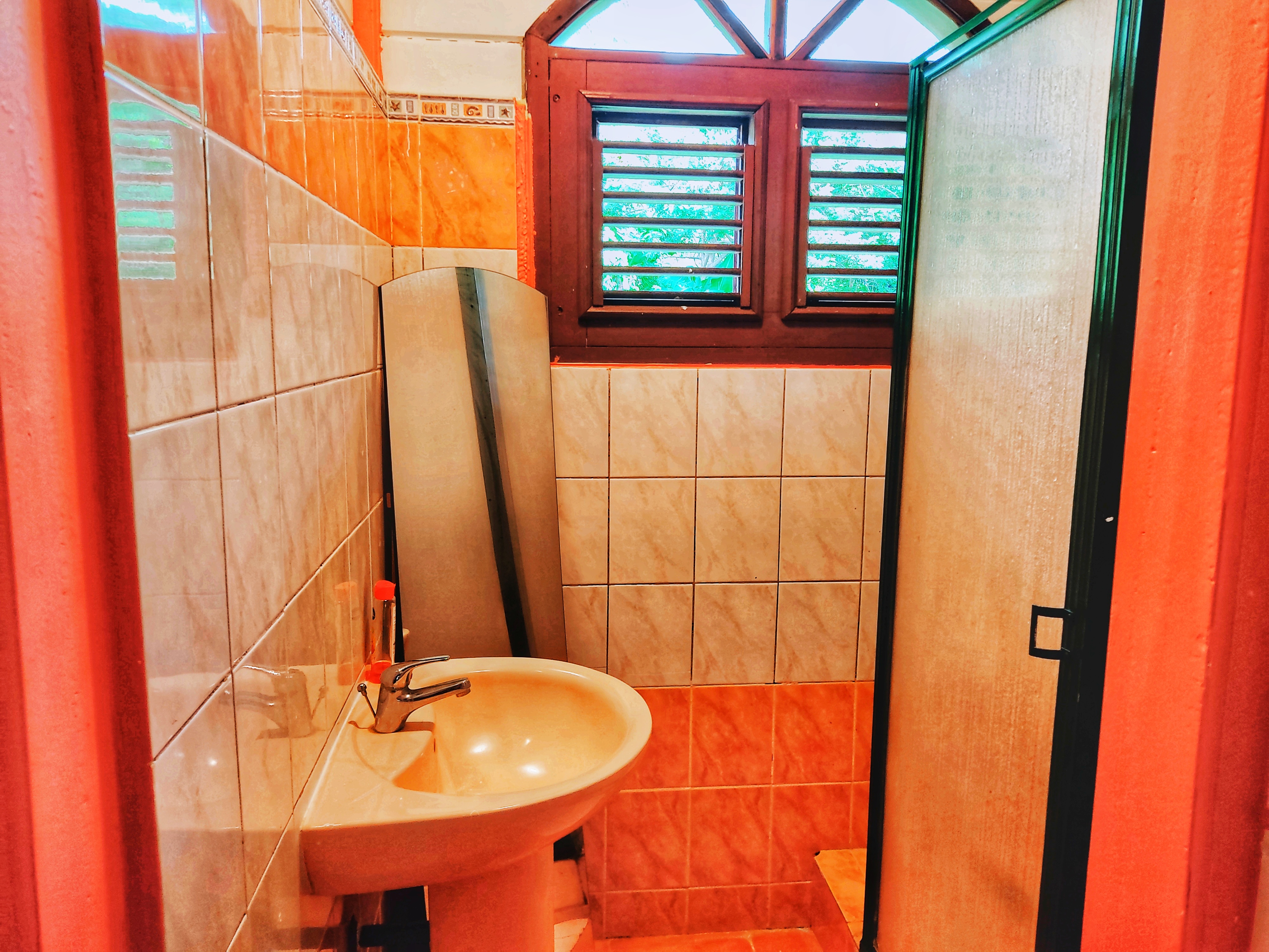 Salle de bain commune