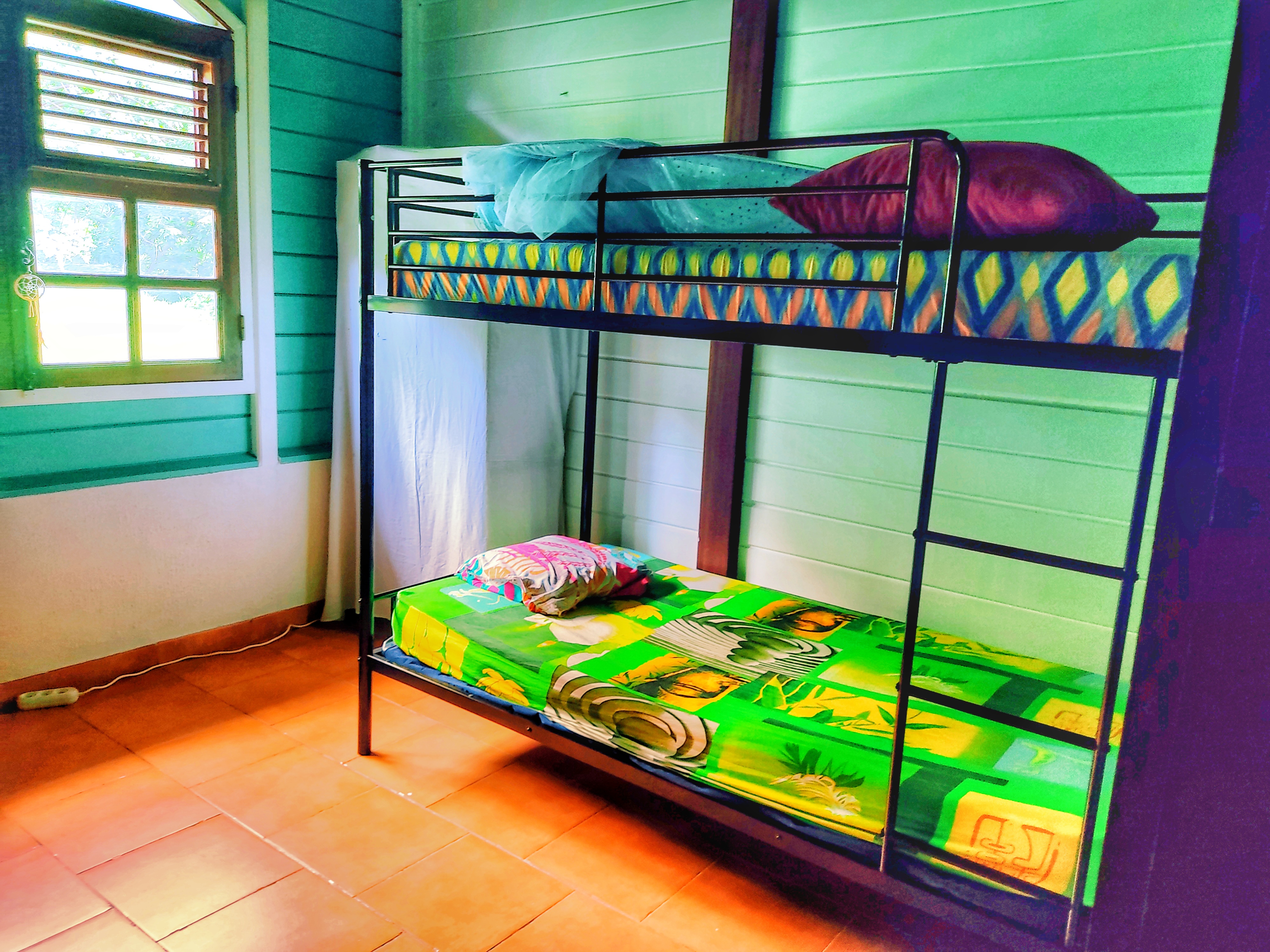 Troisieme chambre avec lit superposé